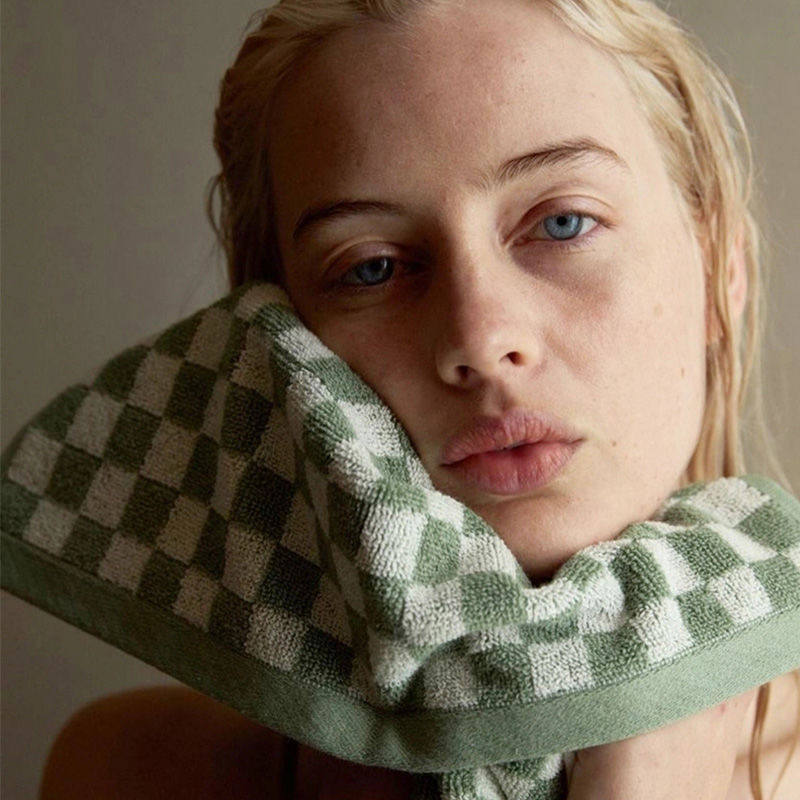 Retro Checkerboard Plaid Long- - огляд і ціна Cloth Face Mask Washable